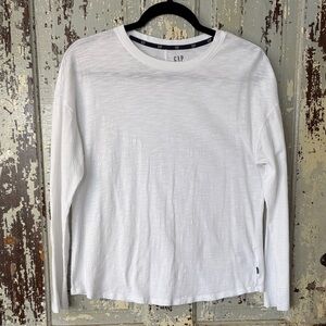 GAP Women’s White Long Sleeve Shirt